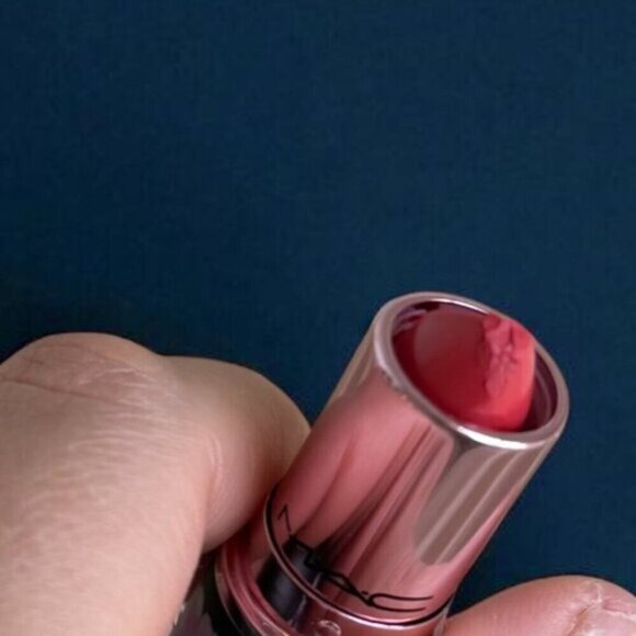 MAC Cosmetics NEW Black Cherry Matte Lipstick BLOOMBOX LIMITED EDITION - Picture 6 of 9